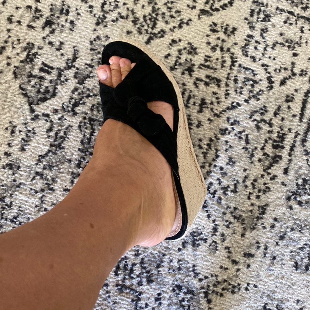 Fashare size 9, black wedge
